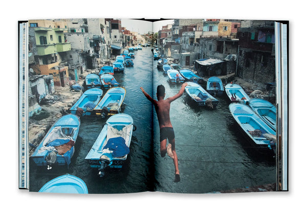 Here, the doors don't know me, Mohamed Mahdy