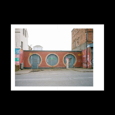 Cat Wire Fence and Corrugated Iron, Kieran Dunning