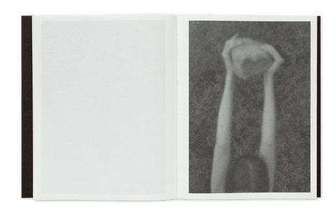 Les yeux fermés, Eliot Nasrallah