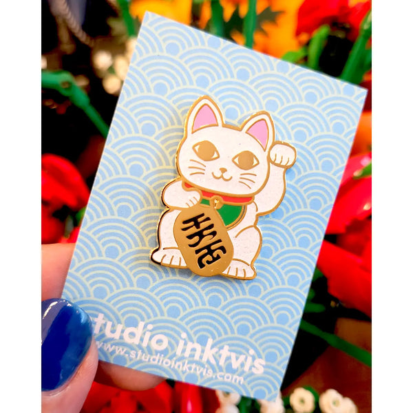 Maneki Neko Enamel Pin