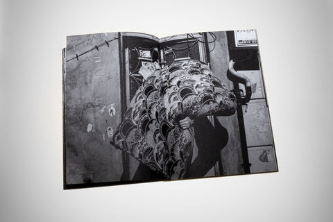 Cave Canem, Esra Ozgurooglu