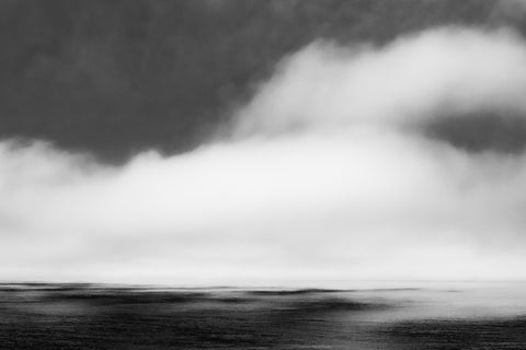 Tarraingíonn Scéal Scéal Eile (One Story Leads to Another), Iollann Ó Murchú