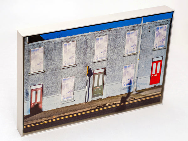 Joanne Betty Conlon, Three’s company