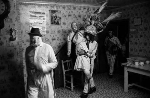 Biddy Boys Ireland 1972, Homer Sykes - The Library Project