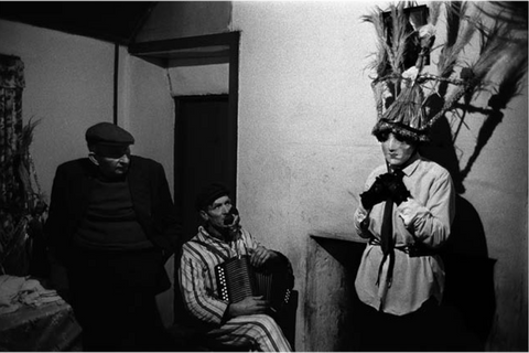 Biddy Boys Ireland 1972, Homer Sykes - The Library Project